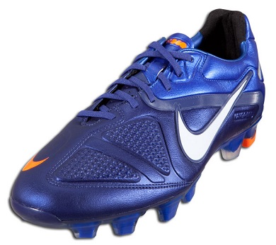kamp søm Skrøbelig Nike CTR360 Maestri II in Loyal Blue/Total Orange - Soccer Cleats 101