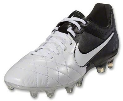 Clash Collection - Nike Tiempo Legend IV | Soccer Cleats 101